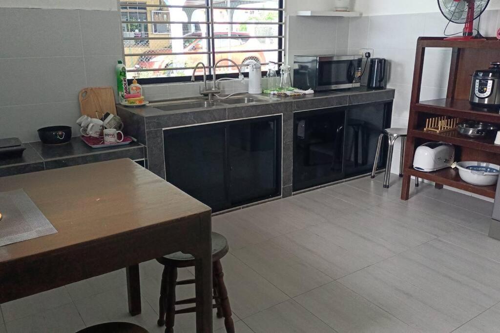 Summer Homestay@civic Centre * Sibu
